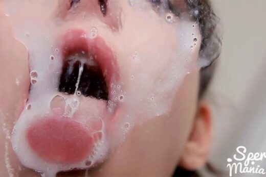 Tera Link Kisses You with a Mouthful of Cum