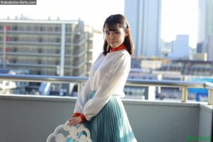 Yui Nanase - Debut Vol.88 〜SNSで見つけた生で責められたい女の子〜