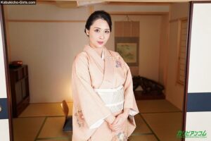 Sayaka Hoshino - 自分で亀甲縛りをしてしまうご奉仕好きド変態