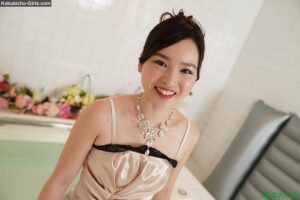 鈴木里奈