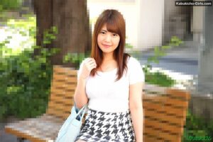 Yuu Ookubo - 世間知らずの女子大生を連れ込んで初精飲させちゃいました