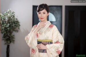 Yui Shinjo - 和装美女の二穴ダブルアクメ