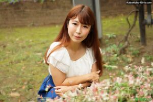 Chihiro Hinata - 男の肛門を舐めて興奮する色情マダムの中出しセックス
