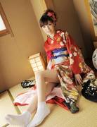 Yuria Tominaga 